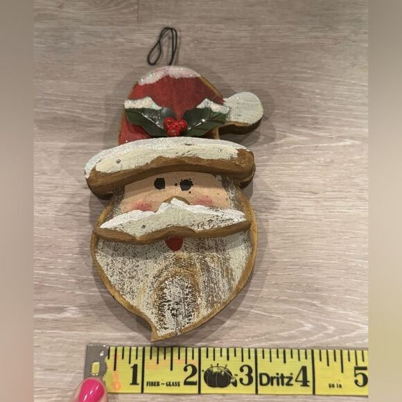 Wooden Folk Art Santa Claus Christmas Tree Ornament - Picture 5 of 5